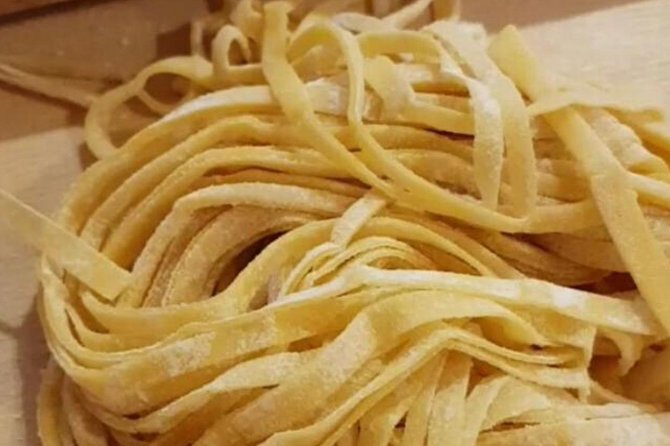 3 in 1 Cooking Class near Navona: Fettuccine, Ravioli & Tiramisu - The Teaching Style Matters