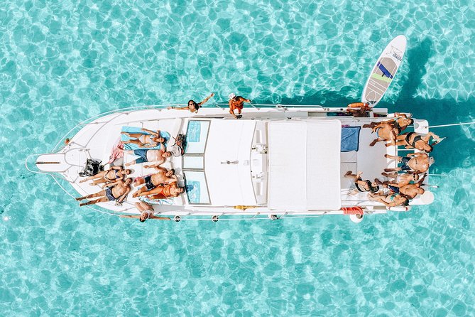 7 hours Boat trip to Lampedusa lunch, SUP and Snorkeling - A lunch that earns its place in the day