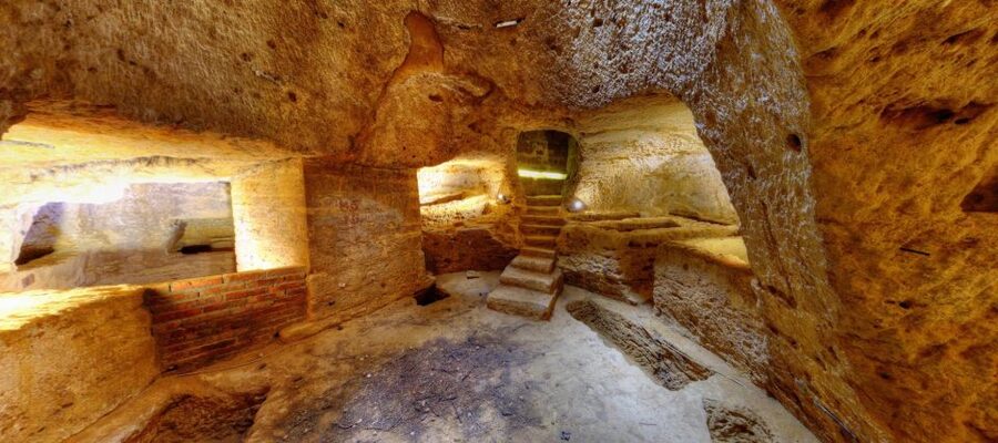 Agrigento: Valle dei Templi Fast-Track Ticket & Smart Guide - Getting from the entrance to the temples