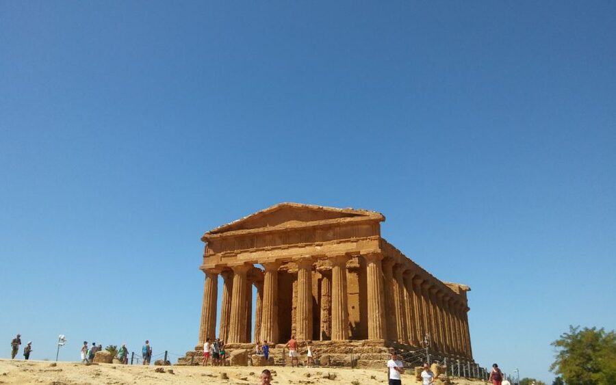 Agrigento: Valley of the Temples Entry Ticket & Audio Guide - Heracles, Zeus, and the scale of ancient power