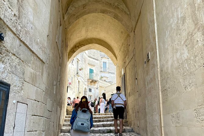 Alberobello and Matera Bus Tour, from Bari - Guided tour or independent exploring?
