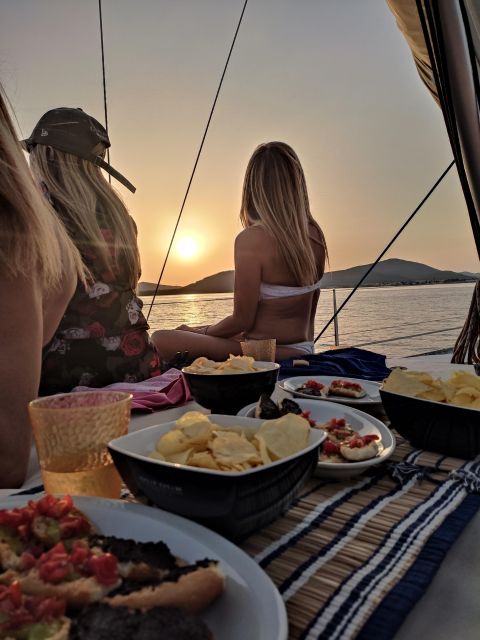 Alghero: Sunset Sailing Aperitif Experience - Setting out from Pier 5 in Alghero