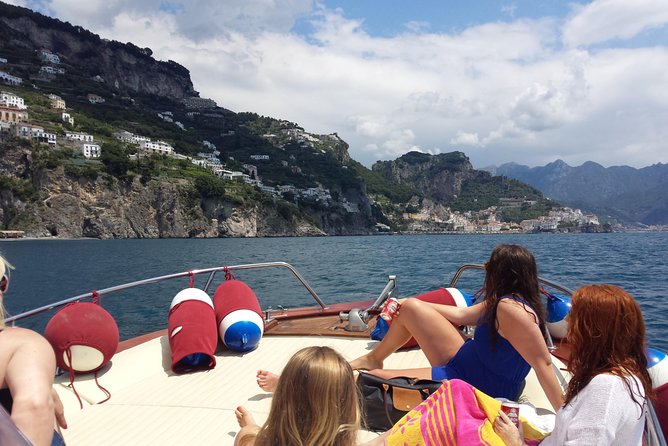 Amalfi Coast Boat Tour from Sorrento with Positano Visit - The small-group boat experience