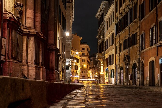 Ancient Rome at Twilight Walking Tour - Monti, Rome’s old neighborhood of alleys and stories
