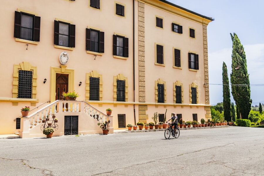 Appia Antica: Full Day Bike Rental with Customizable Routes - Domine Quo Vadis and the first part of the road