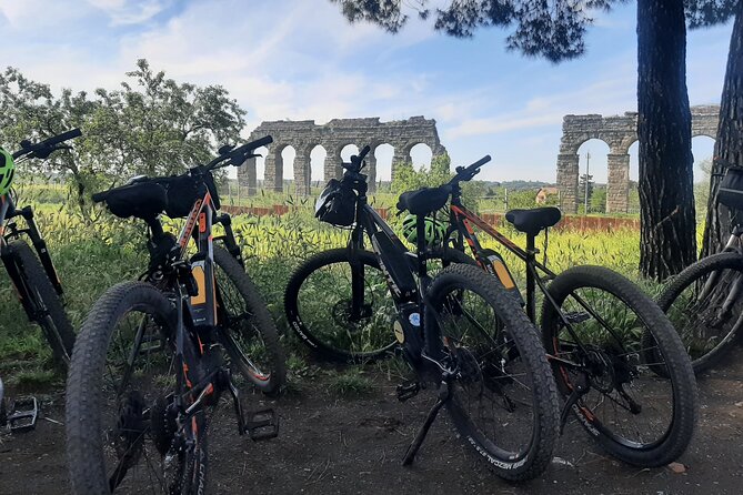 Appian Way Aqueducts Bike Tour (Catacombs & Lunch Option) - The Catacombs of St. Callixtus, only on the five-hour route