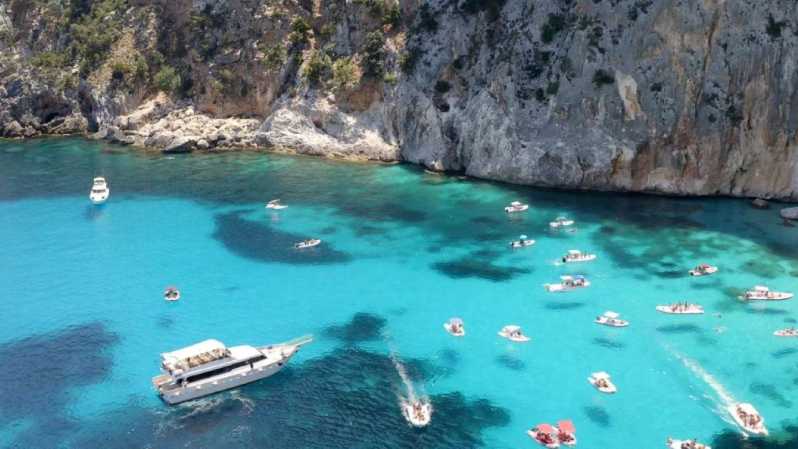 Arbatax: Gulf of Orosei Day Tour by Boat - Meeting the Helios Primo at Marina di Arbatax