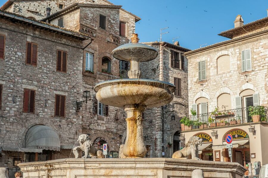 Assisi: Walking Tour with St. Francis Basilica Visit - Santuario di San Francesco Piccolino