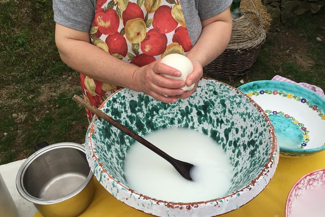 Authentic Farm Tour with Pizza, Cheese, Wine & Limoncello Tasting - Welcome Drinks and a Working Farm
