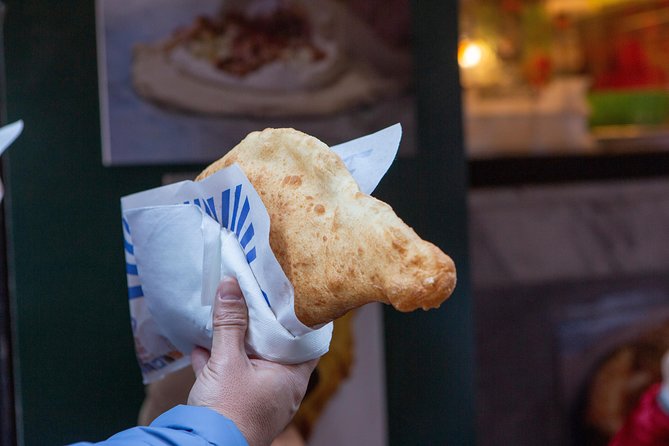 Authentic Naples Street Food Tour With Local Expert Guide - Piazza del Gesù Nuovo and the final stretch