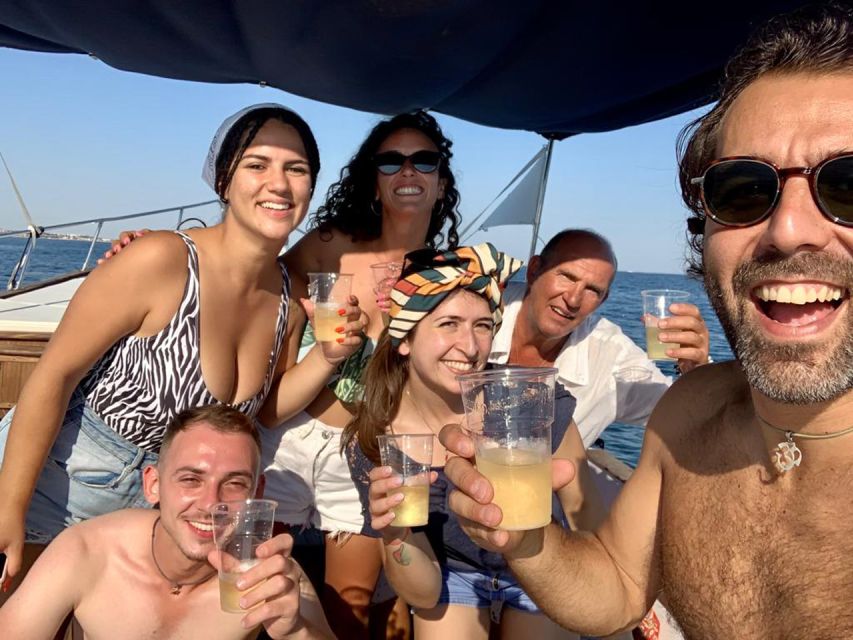 Bari by boat: admire the city from the sea with Aperitivo - Finding the boat beside Teatro Margherita