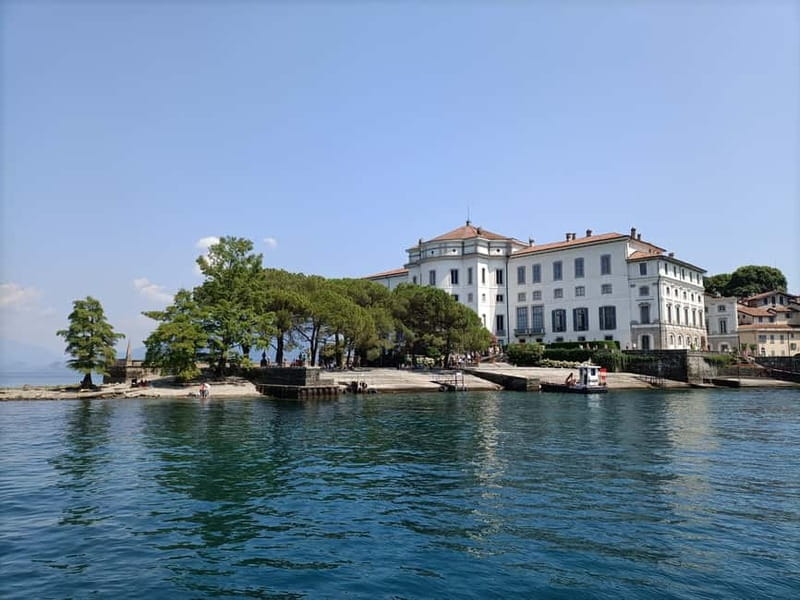 Baveno: Hop-On Hop-Off Boat Tour to 3 Borromean Islands - Isola Madre: gardens first, palace second
