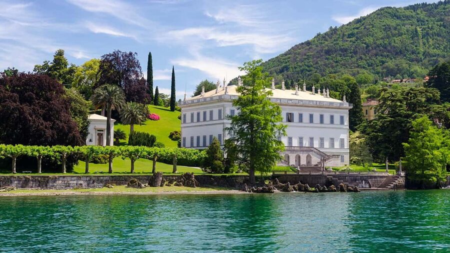 Bellagio: Lake Como Shared Boat Tour - Villa del Balbianello, the movie star of the route