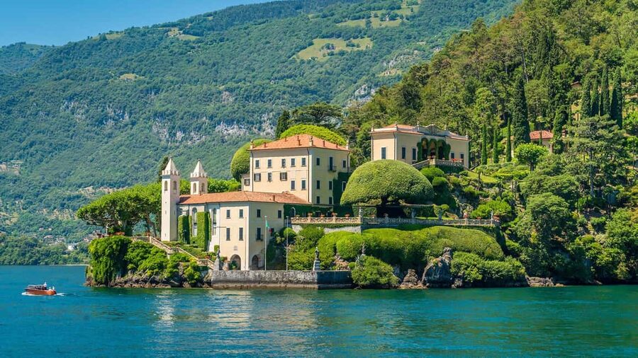 Bellagio: Lake Como Shared Boat Tour - Seating, weather, and photo advice