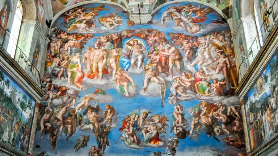 Best of the Vatican: Fast Track Highlights - Meeting near the Vatican Museums