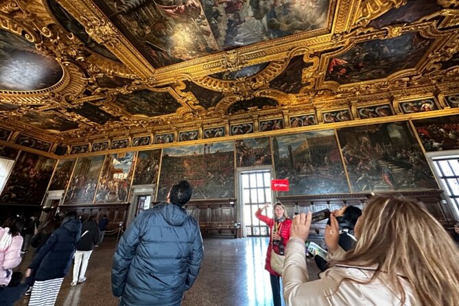 Best Of Venice: Saint Mark's Basilica, Doges Palace with Guide and Gondola Ride - Piazza San Marco beyond the palace