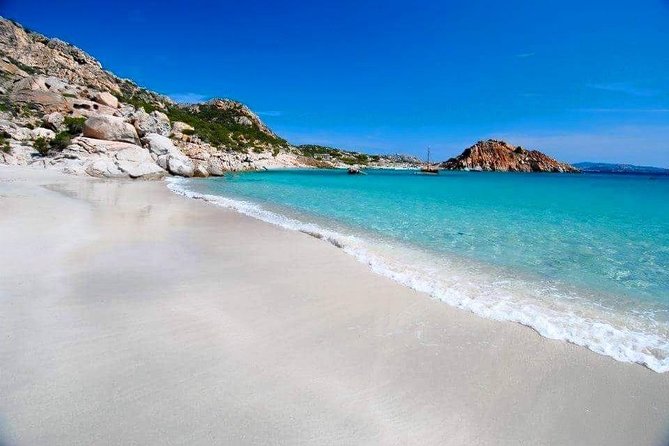 Boat Tour La Maddalena Archipelago from Palau - Comfort, crowding, and the practical tradeoff