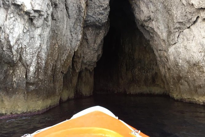 Boat tour of Ortigia Island and sea caves - How long the ride really feels