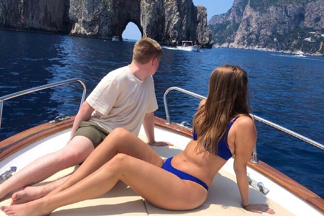 Boat Tour of the Caves on the Island of Capri - Small groups improve the view, but the boat is still shared