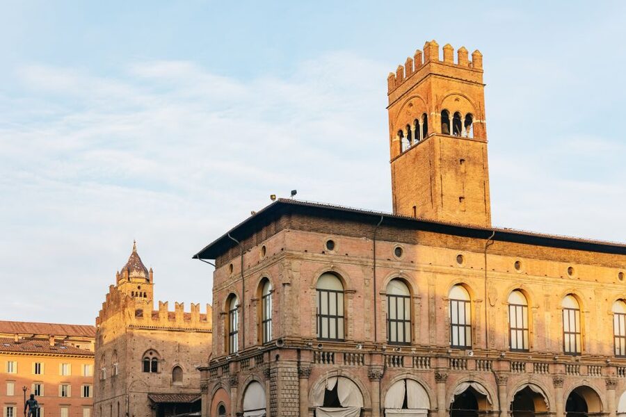Bologna: City Center Walking Tour - Why this tour works well in Bologna