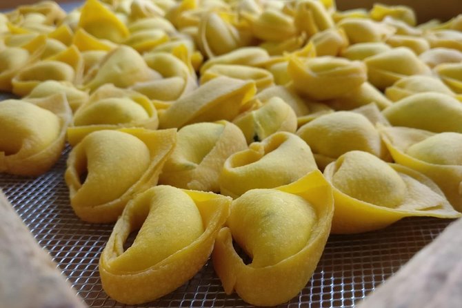 Bologna Food Tour from a local perspective - Gelato Is the Right Final Stop