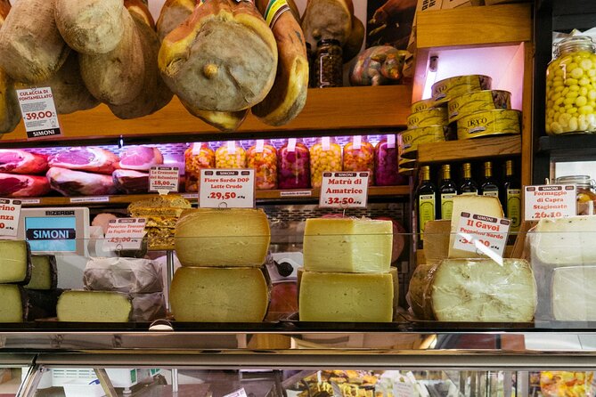Bologna gastronomic experience with a local - Ending with family-made gelato