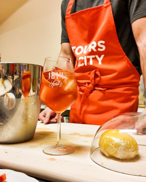 Bologna: Pasta Tagliatelle Ragu Cooking Class with Spritz - Who should book this experience?