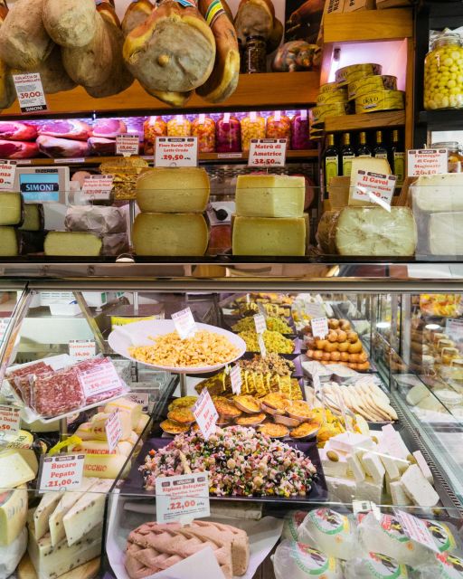Bologna: Walking Food Tour with a Local Guide - Tigella and the first bakery stops
