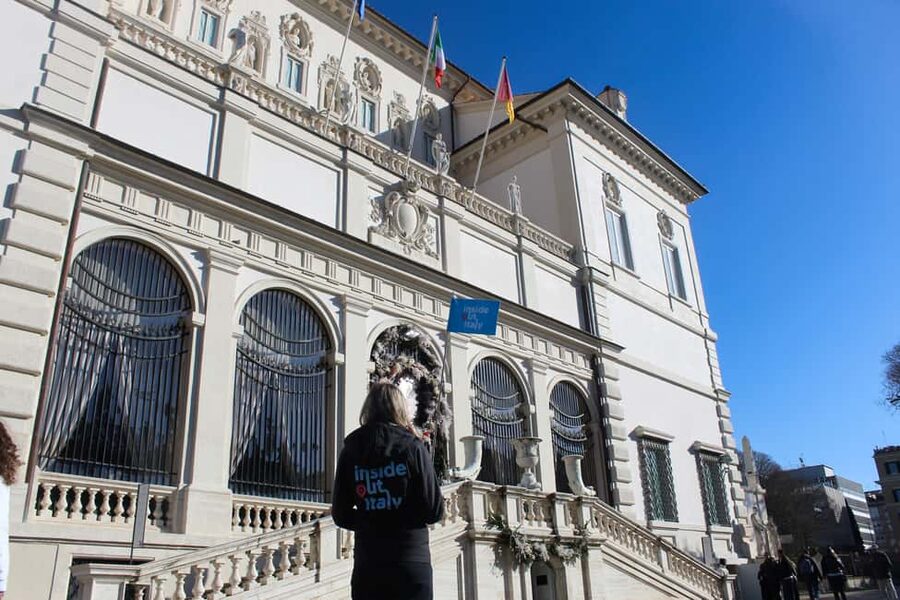 Borghese Gallery Guided Tour with priority entrance - The palace rooms are part of the experience
