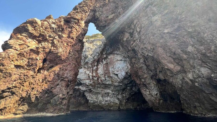 Buggerru: Half-Day Dinghy Tour of the Sardinian South Coast - The skipper makes the difference