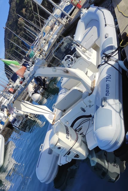Cagliari:devil's saddle big cruise by boat drink & snack - Who should book this boat trip?