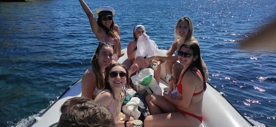 Cagliari:devil's saddle big cruise by boat drink & snack - What Captain Valter adds to the outing