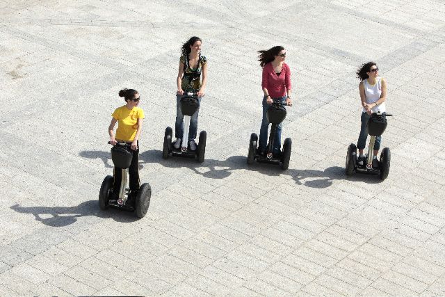 Cagliari: Guided Segway Tour - The pace, commentary, and refreshment stop