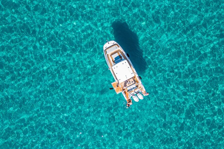 Cagliari: Luxury Motorboat Tour with 3 Swim Stops & Wine - What the boat experience is really like