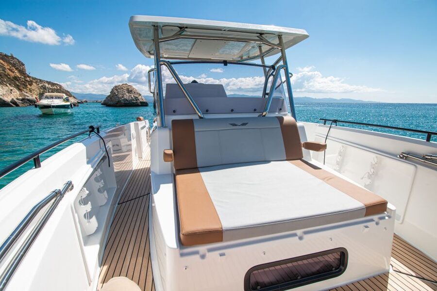 Cagliari: Luxury Motorboat Tour with 3 Swim Stops & Wine - Poetto and the first look at Cagliari’s coast
