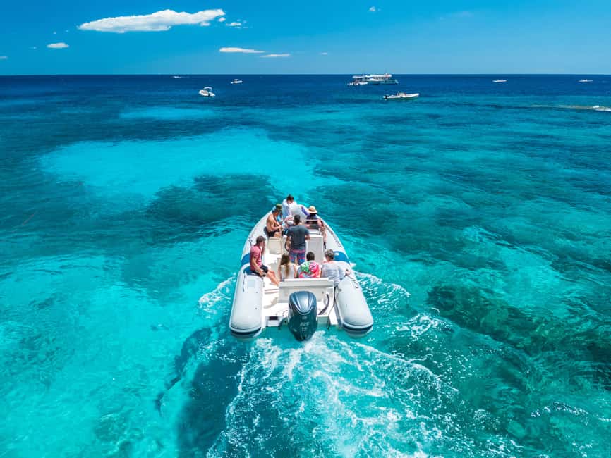 Cala Gonone: Gulf of Orosei Dinghy Cruise with Swim Stops - Cruising the cliffs and sea caves