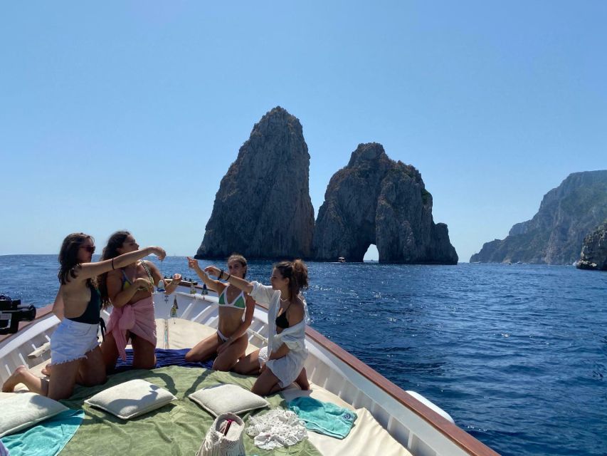 Capri: Island and Grottos Boat Cruise with Snacks and Drinks - Is $71 a fair price for two hours?