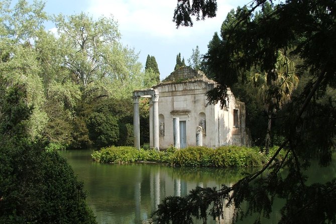 Caserta Royal Palace & Gardens Small Group Tour with Shuttle - How the three-hour schedule feels