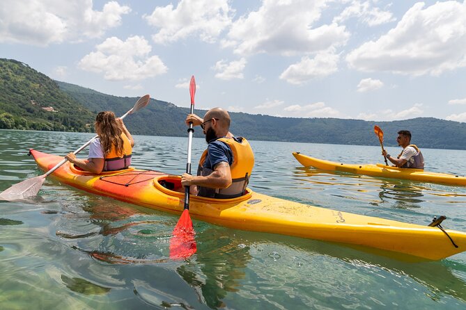 Castel Gandolfo Lake Kayak and Swim Tour - Guides make the difference