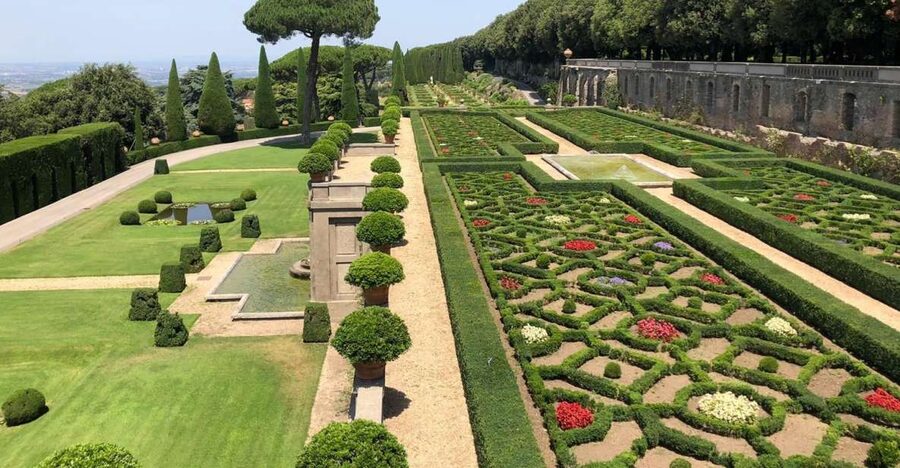 Castel Gandolfo: Papal Apartments and Secret Garden Ticket - Reaching Castel Gandolfo From Rome