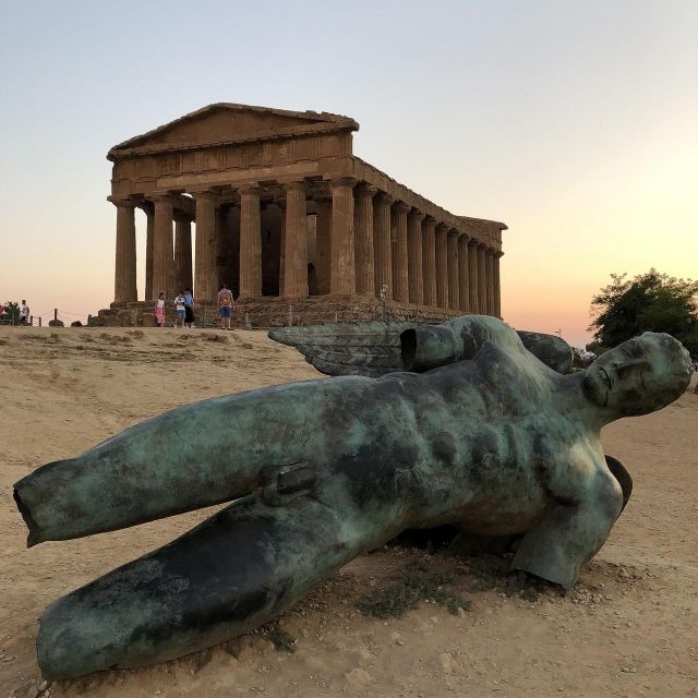 Catania: Valley of the Temples and Turkish Steps with Snack - Scala dei Turchi and the white coast