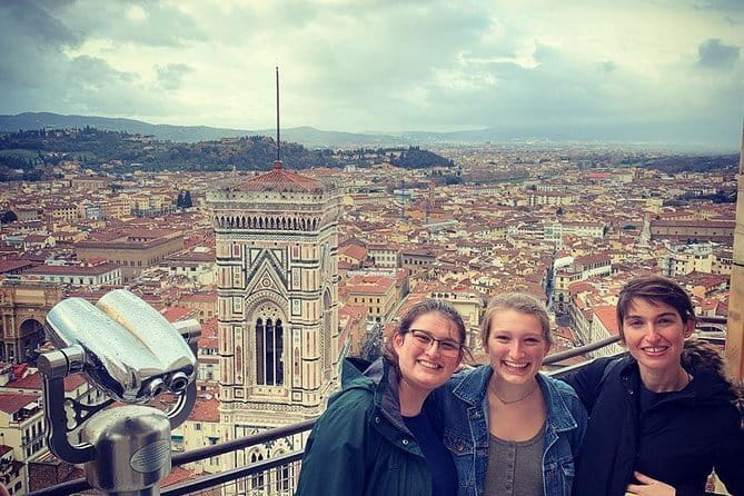 Chianti Wine Tour from Florence - Group size, languages, and the pace of the day