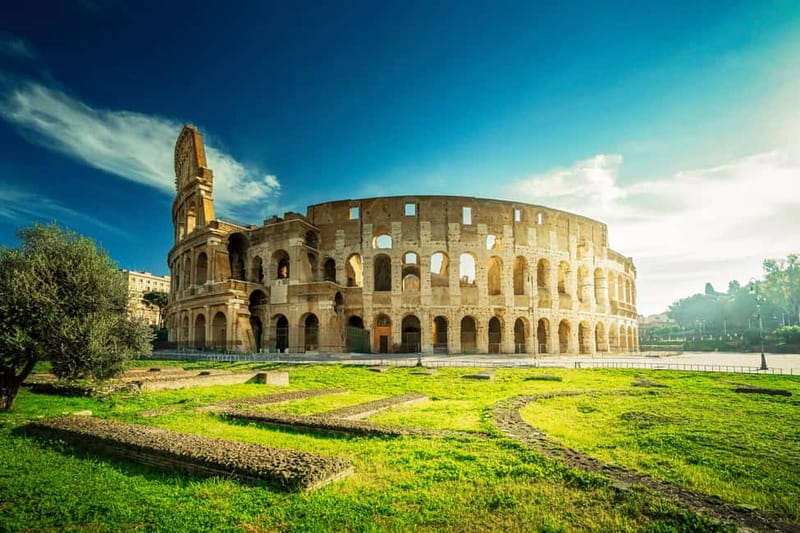 Colosseum & Ancient Rome Tour with Optional Arena Upgrade - Why a guided tour helps at the Colosseum