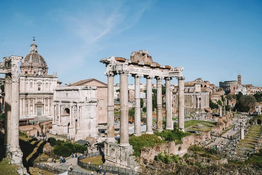 Colosseum Entry with digital audioguide and arena option - Palatine Hill and the SUPER Sites