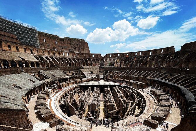 Colosseum, Palatine Hill and Roman Forum with Guided Tour - Walking through the Roman Forum for 45 minutes