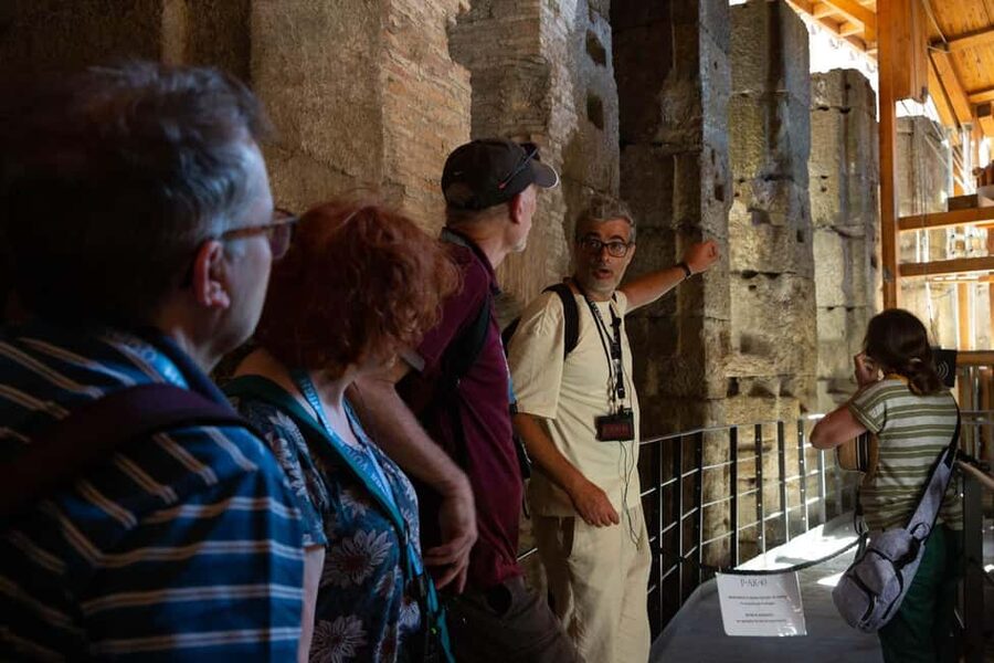 Colosseum Special Access Tour, with Ancient Temples & Tombs - The guides make the difference