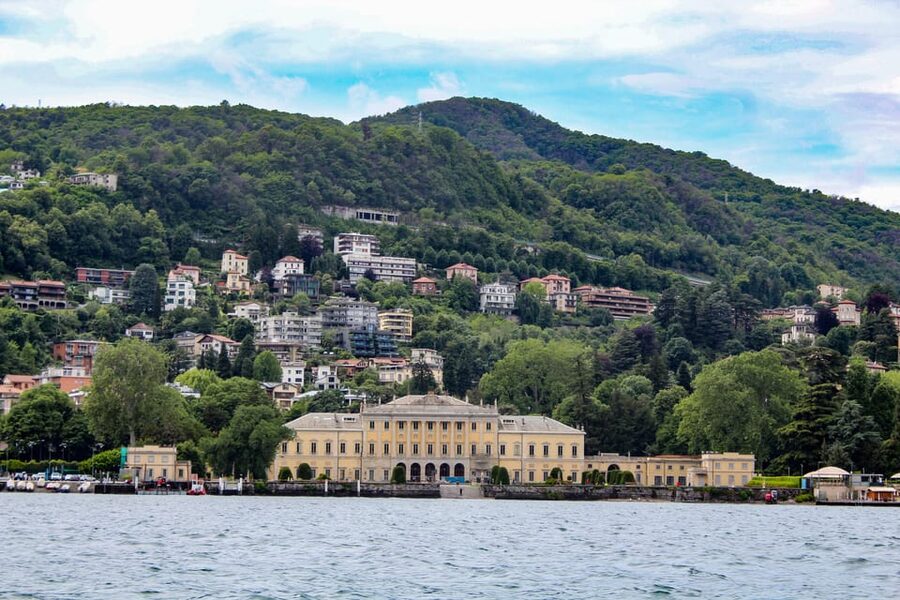 Como: Lake Como Shared Boat Tour - How the small shared boat affects the experience