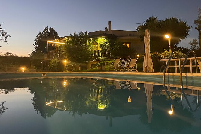 Cooking class, dinner and wine tasting near Lecce - Arriving at the villa near Lecce