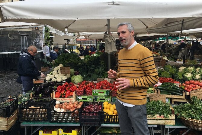 Cooking Class in Rome: Chef in a Day - Crossing into Trastevere and entering the cooking space