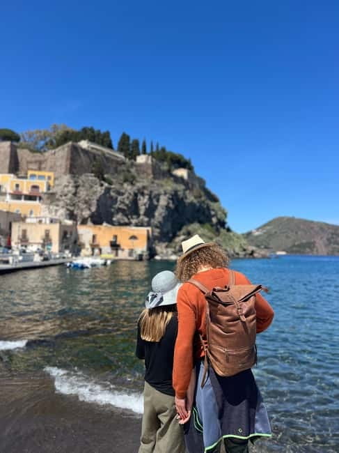 Da Tropea: Lipari Panarea Stromboli by night - Meeting at Tropea port
